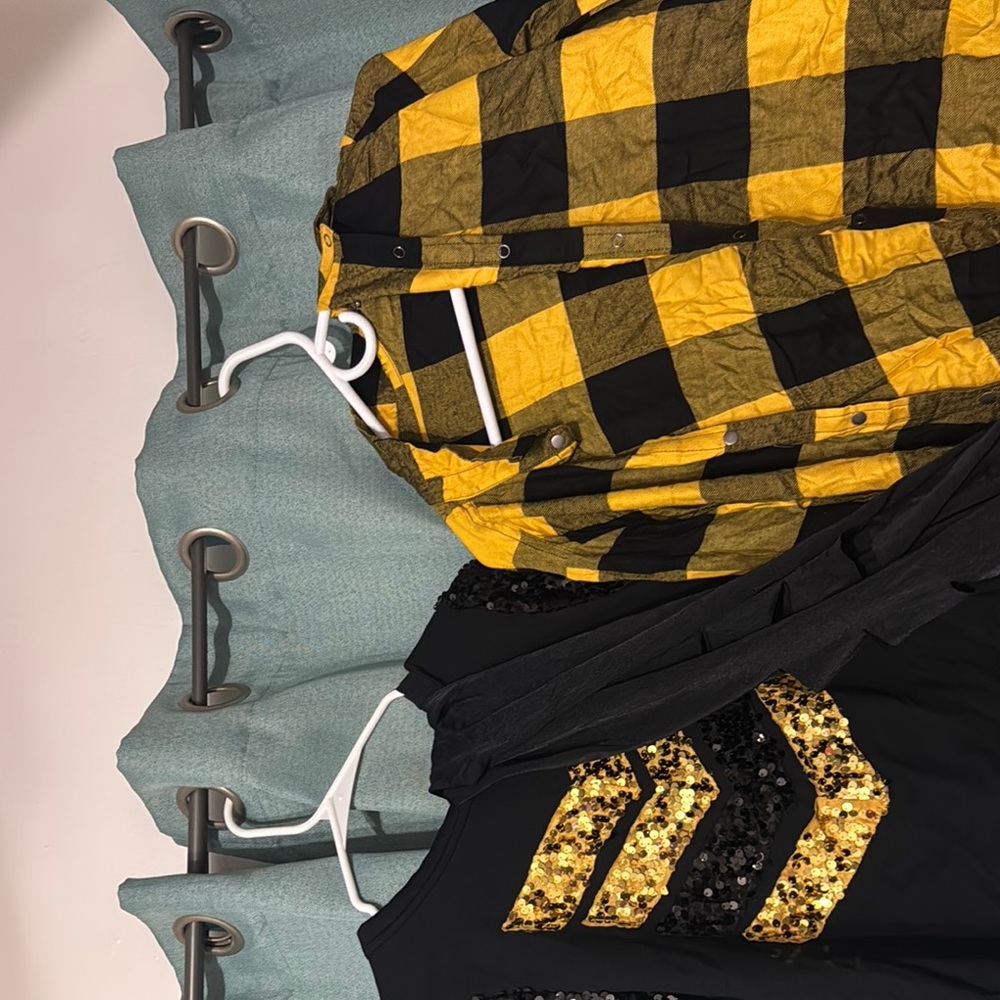Yellow&Black Plaid, Sequined Shirt, Intentional Ripped Leggings S